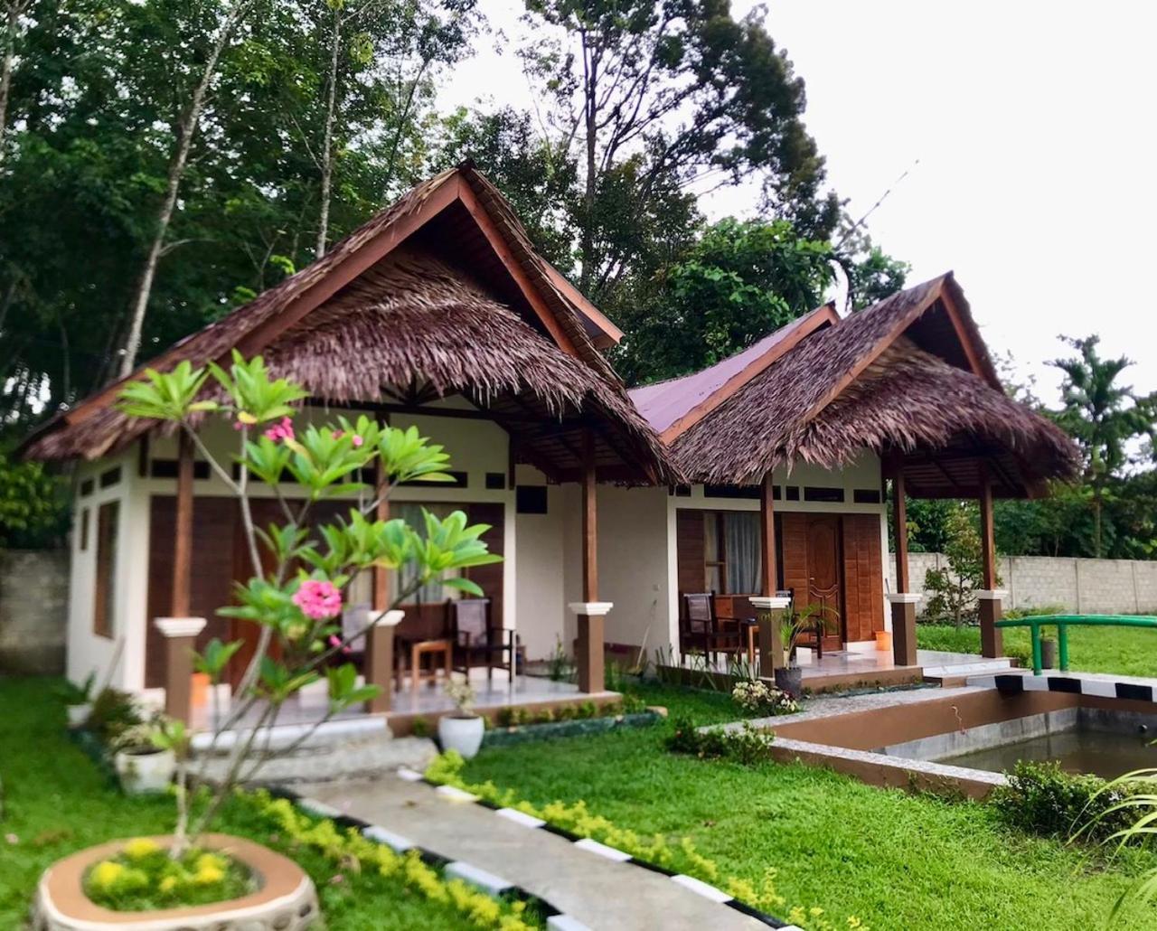 R5 Keramba Inn Букит-Лаванг Экстерьер фото